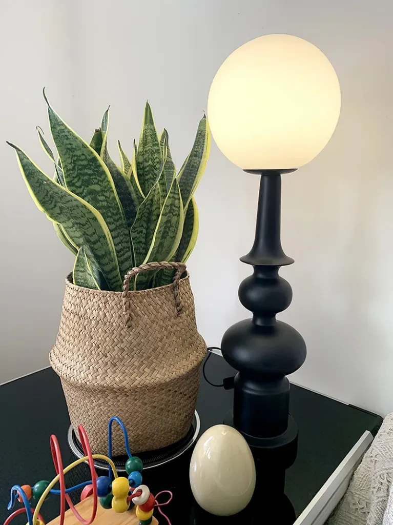 Melrose_Table_Lamp_9.webp