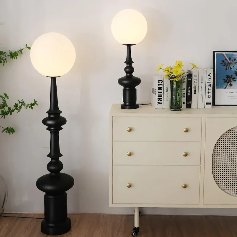 Melrose_Table_Lamp_3.webp