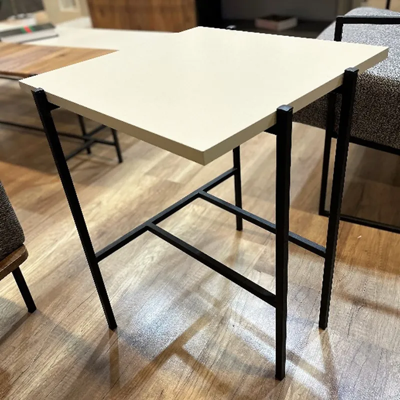 [UCTA012] Table d'Appoint Moderne "BRUNO"