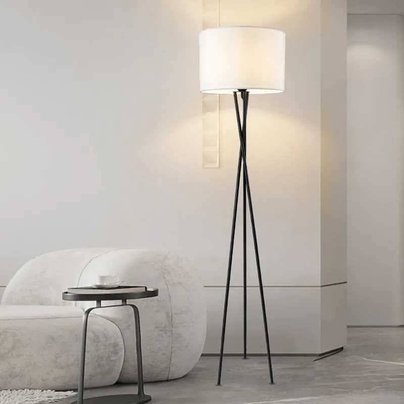 Lampadaire Trépied "EGLO"