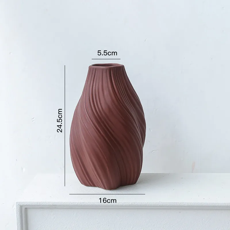 Vase Torsadé En Céramique