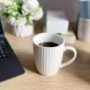 Mug À Rayures En Céramique